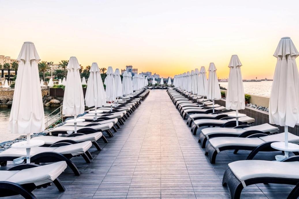 Vuni Palace Premium Hotel & Spa & Casino Beachfront Location ! Kyrenia  Luaran gambar