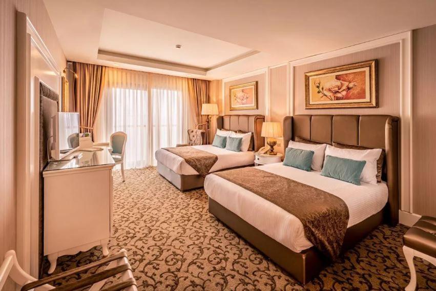 Vuni Palace Premium Hotel & Spa & Casino Beachfront Location ! Kyrenia  Luaran gambar