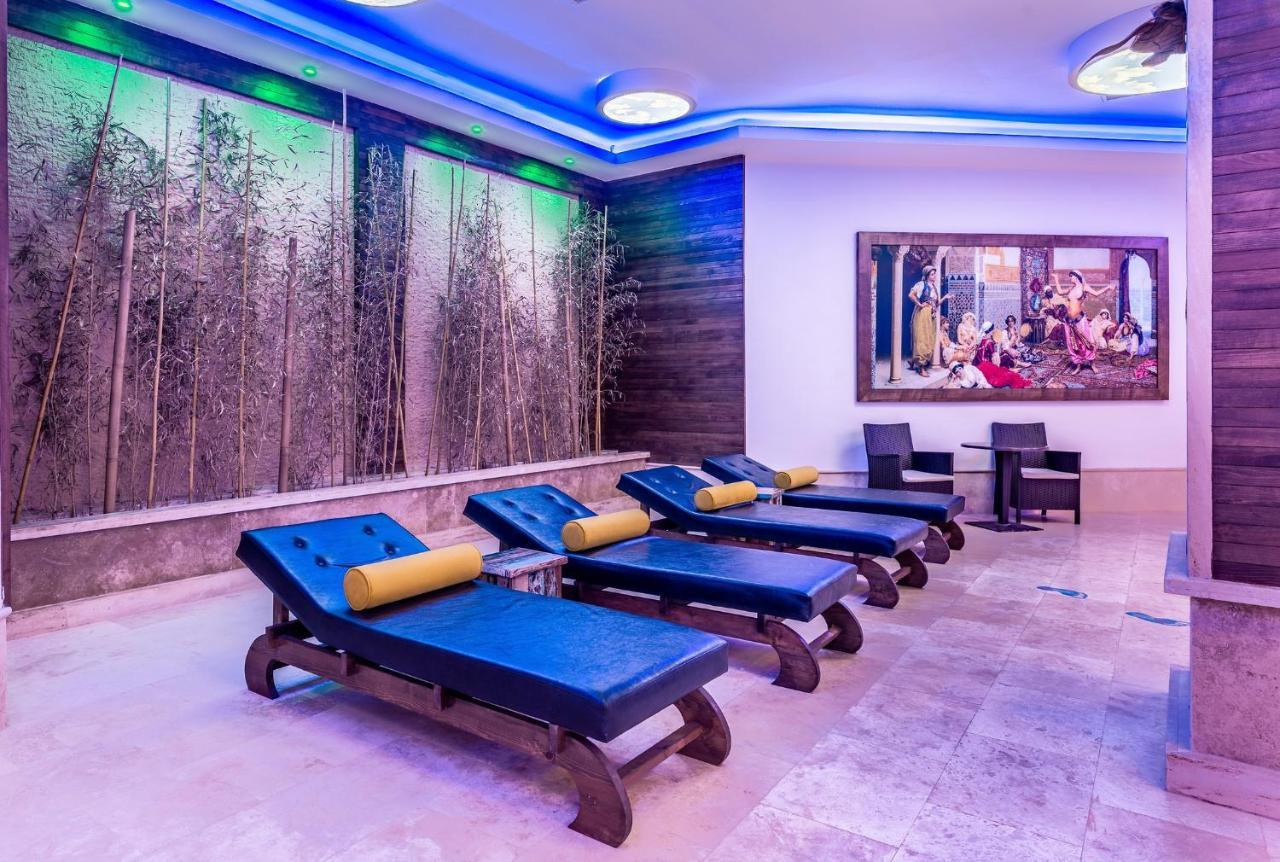 Vuni Palace Premium Hotel & Spa & Casino Beachfront Location ! Kyrenia  Luaran gambar