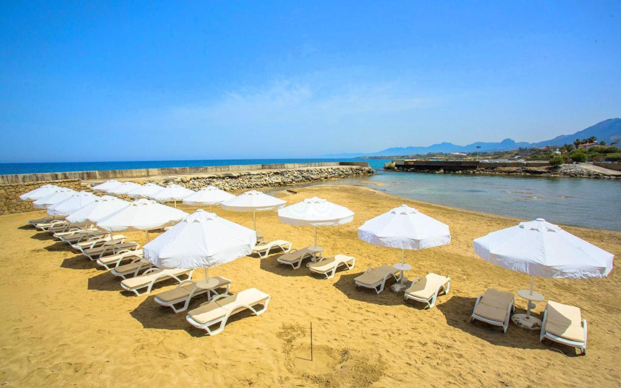Vuni Palace Premium Hotel & Spa & Casino Beachfront Location ! Kyrenia  Luaran gambar